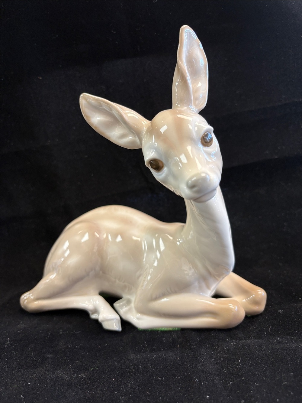 Lladro Cream and White Porcelain Fawn Figurine